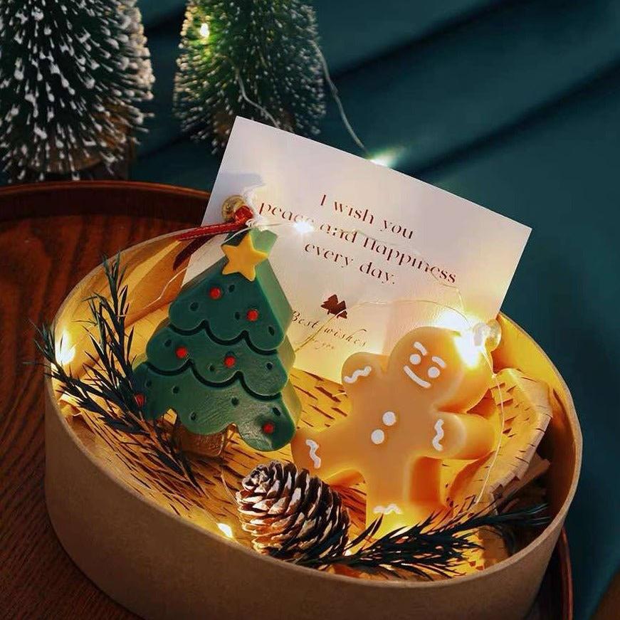 4 Pcs - Christmas Figures Decorative Soy Wax Candles