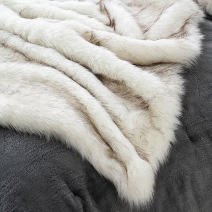 Luxury Faux Fox Fur Blanket